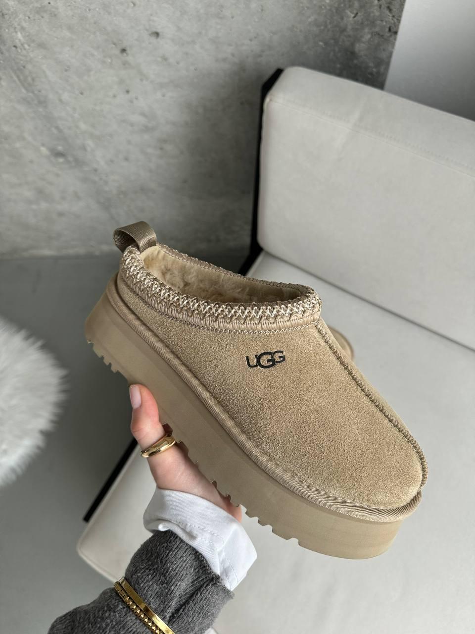 Ugg Tasman Platform Beige