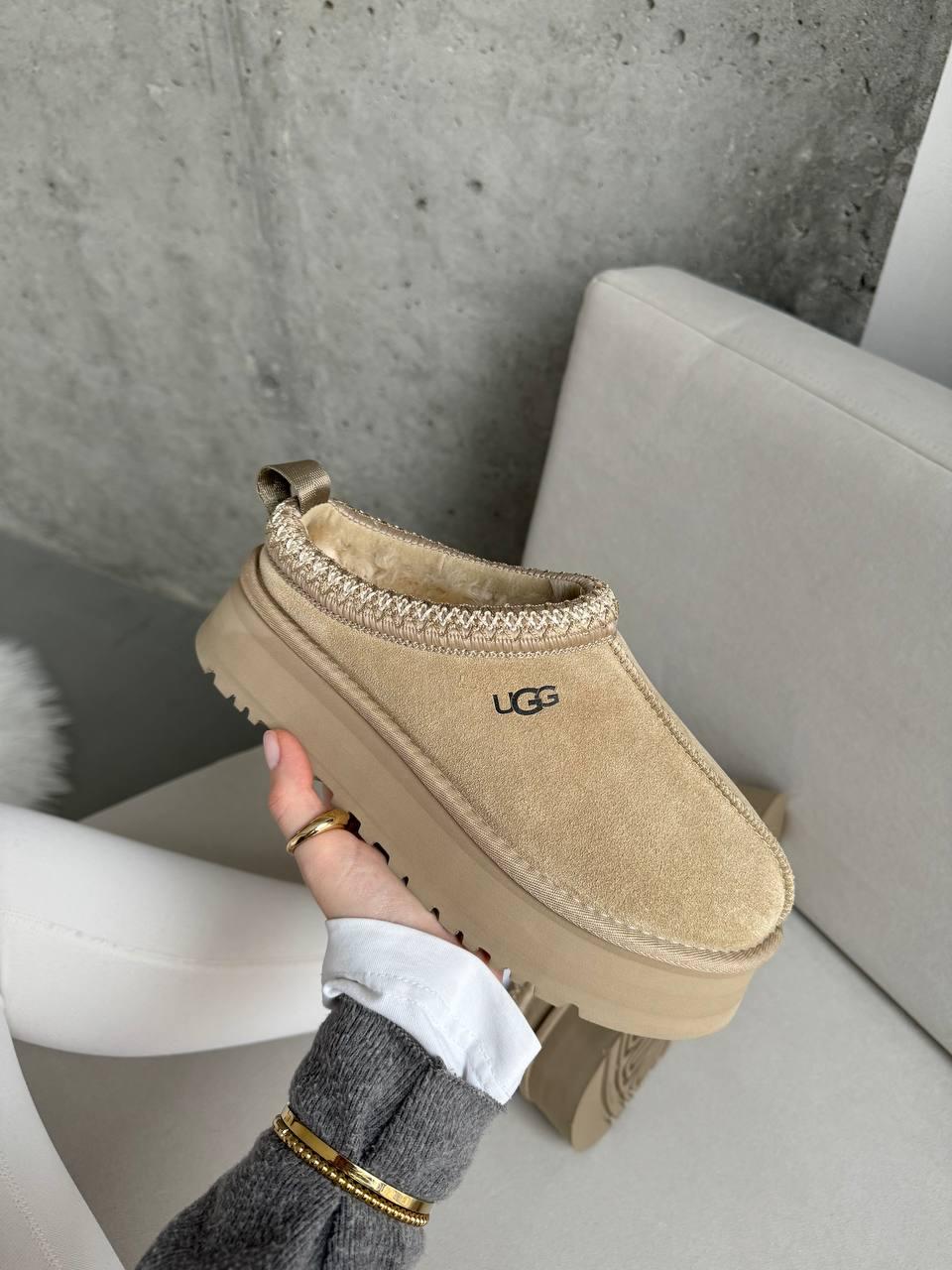 Ugg Tasman Platform Beige