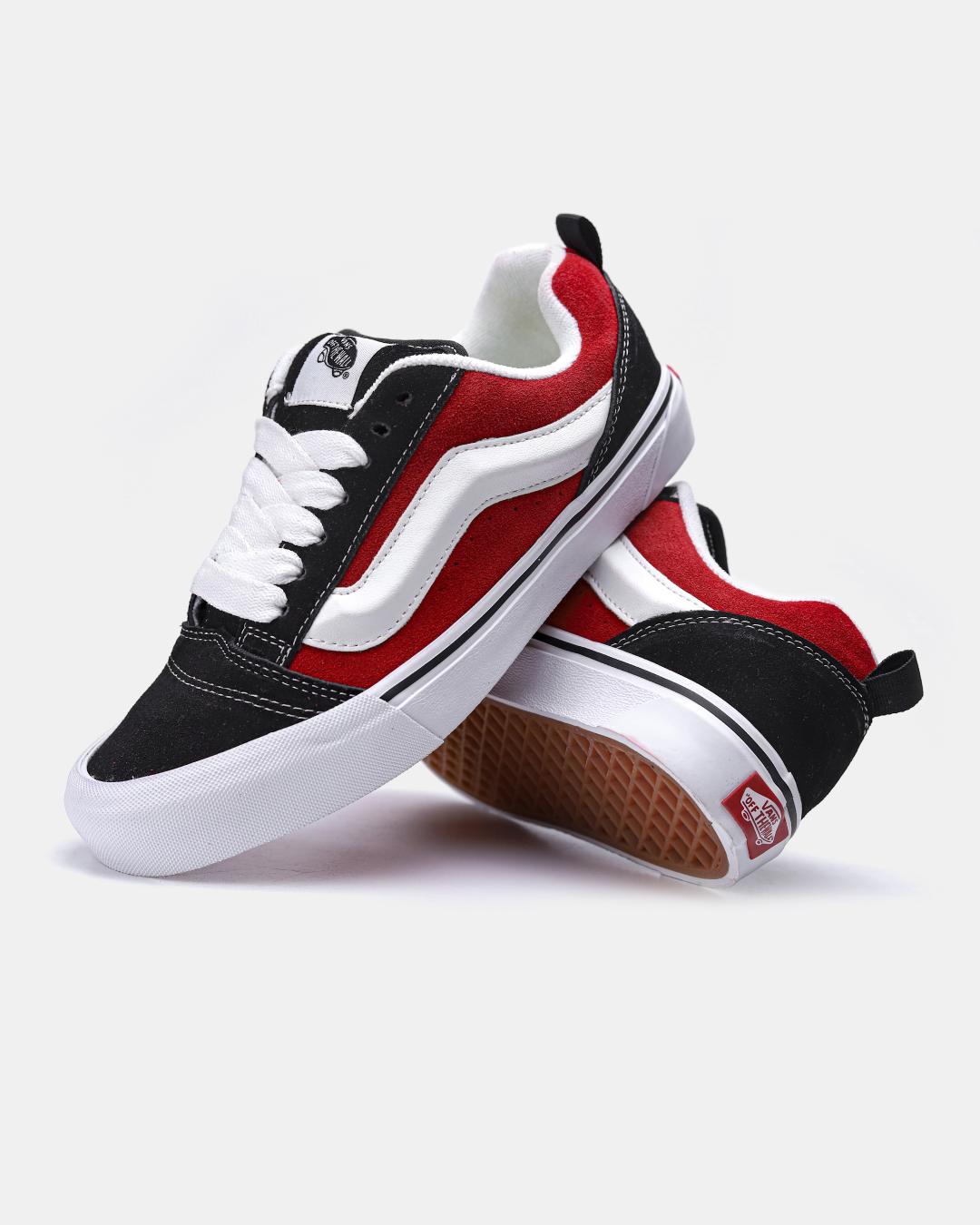 Vans Knu-Skool 'Black Red box
