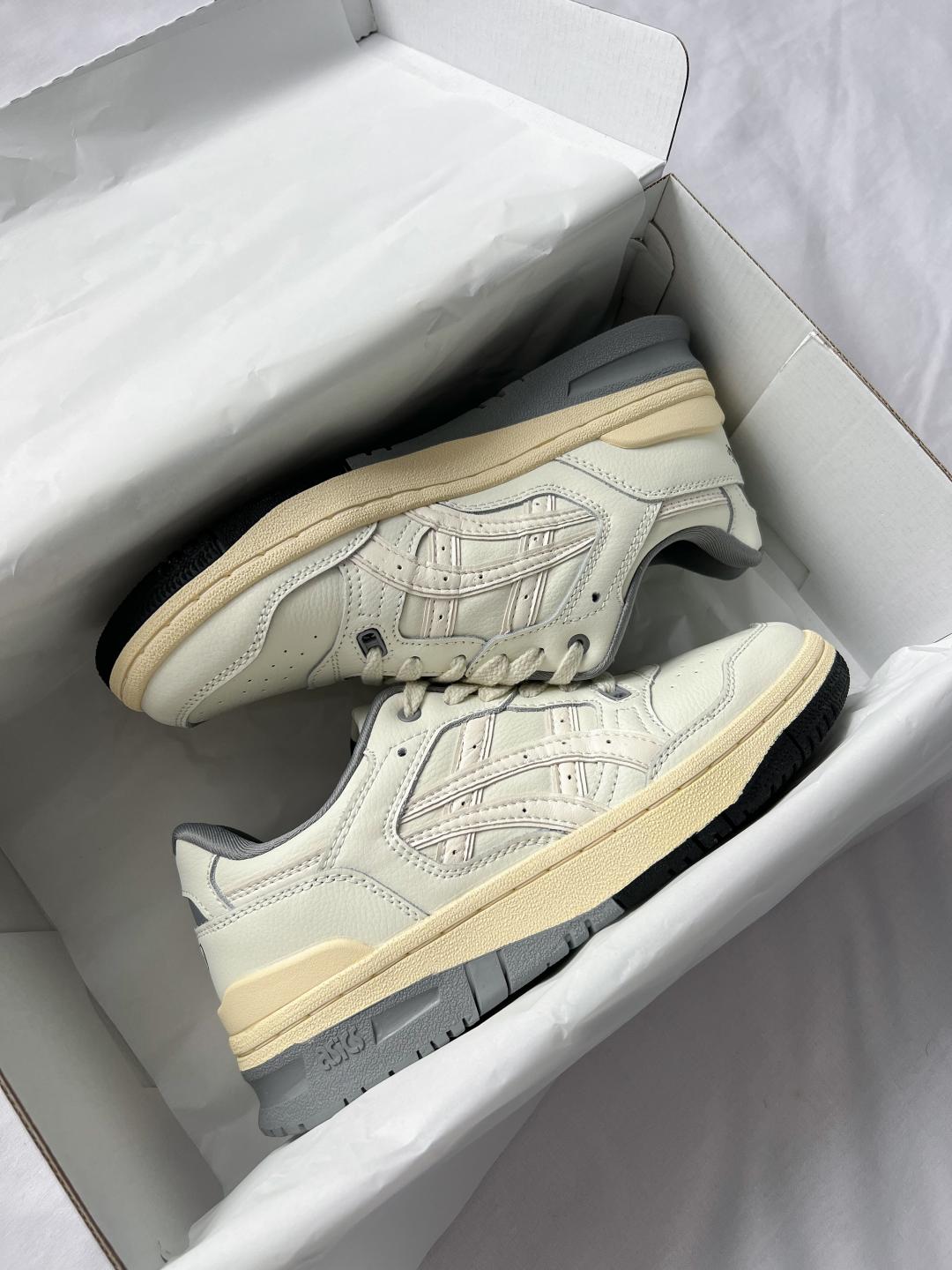 Asics EX89 Gray