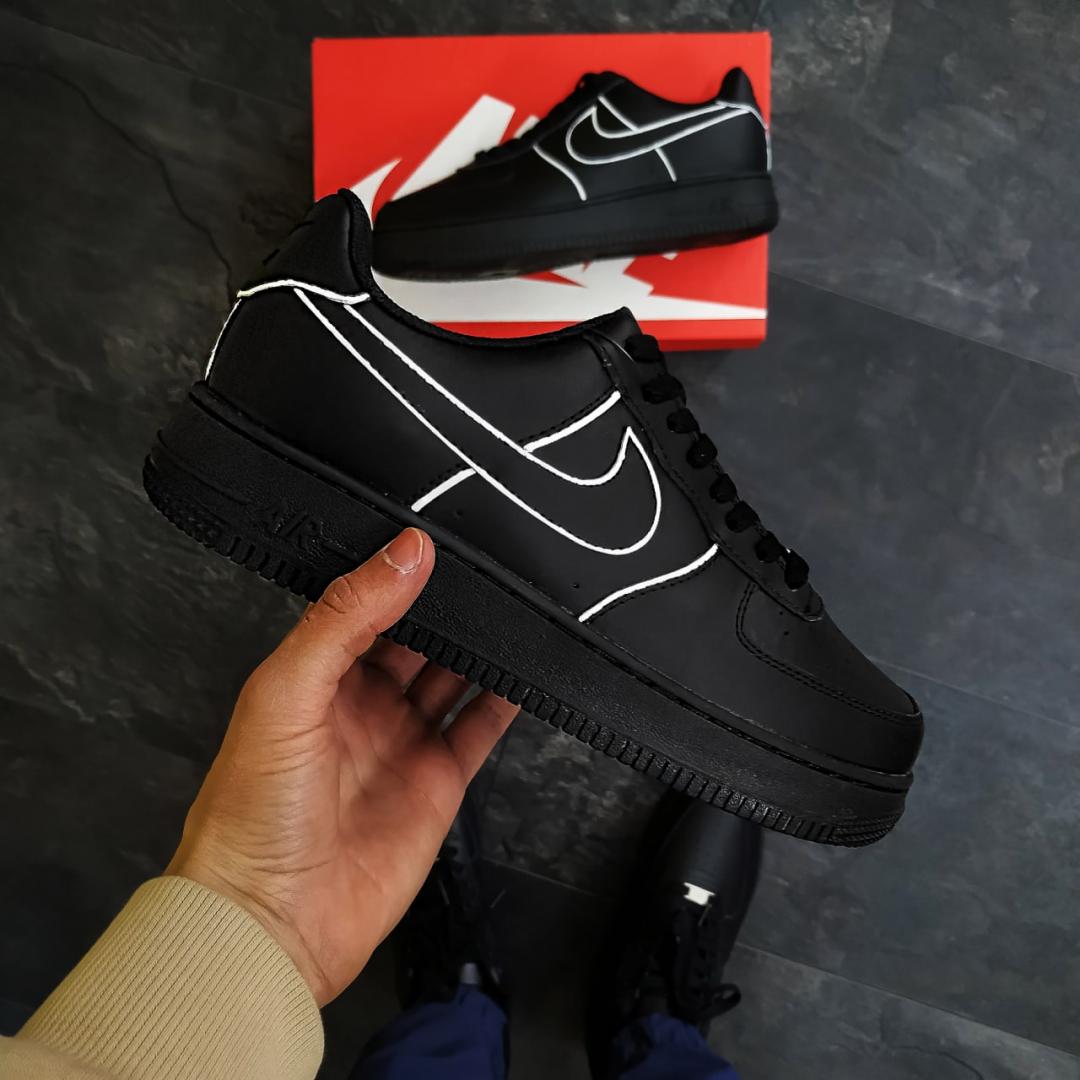 Nike Air Force 1 Black White 12