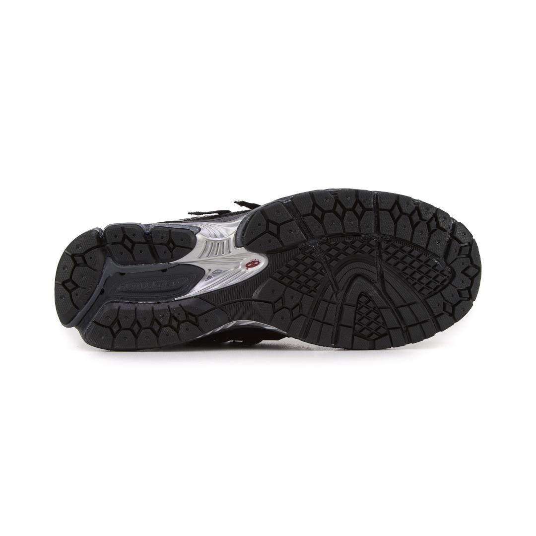 New Balance 1906A Black