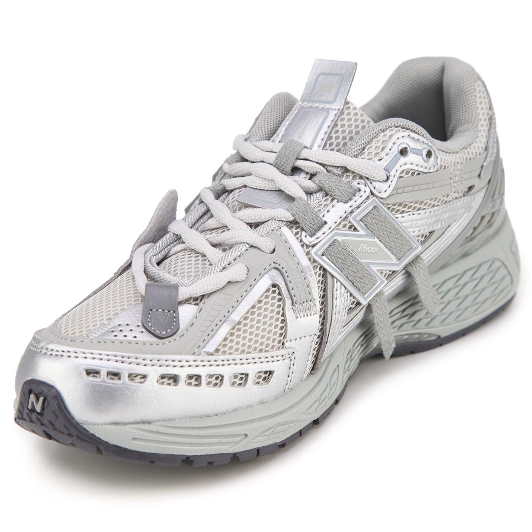 New Balance 1906A Grey
