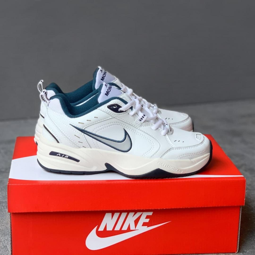 Nike Air Monarch White