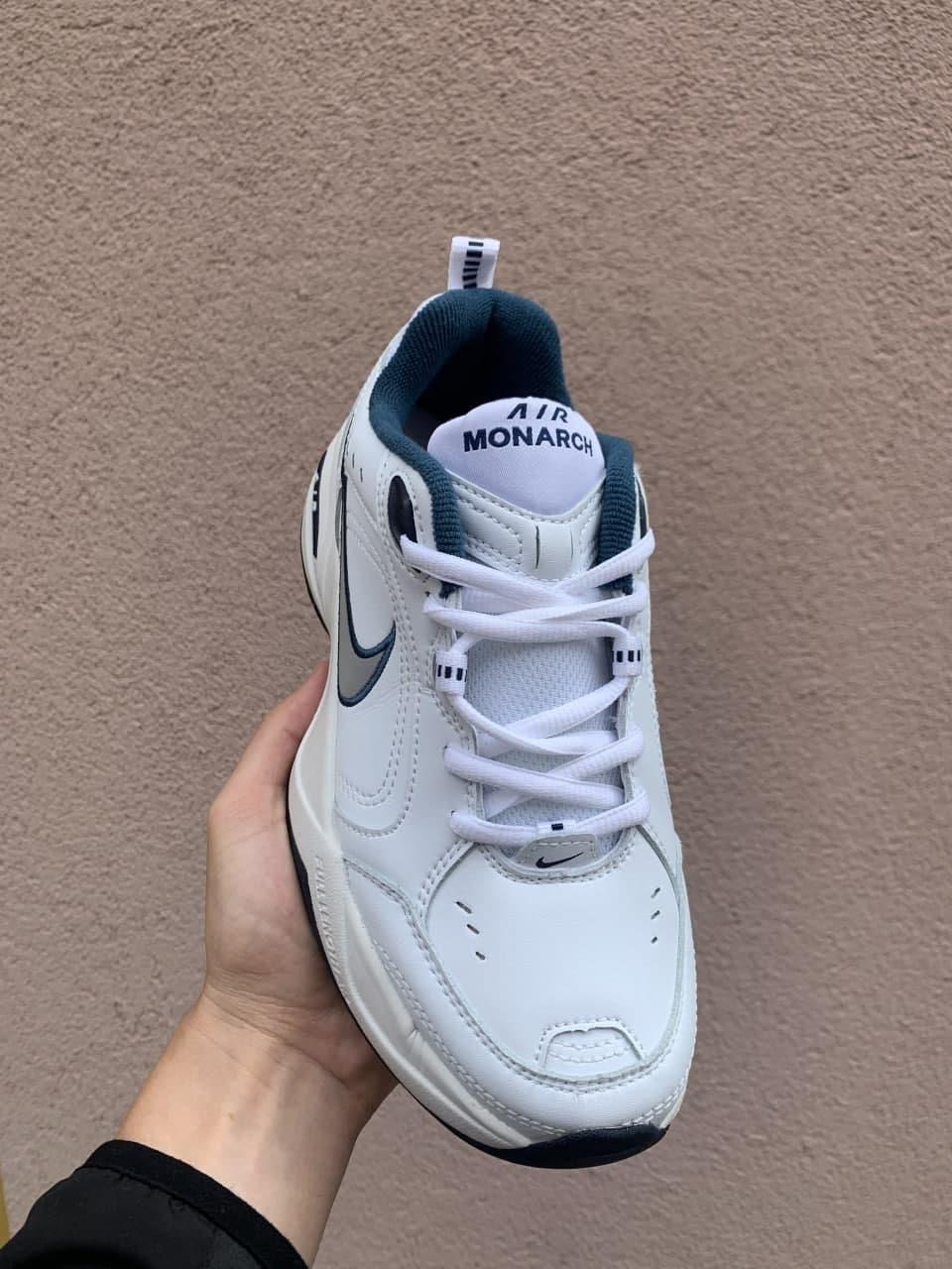 Nike Air Monarch White