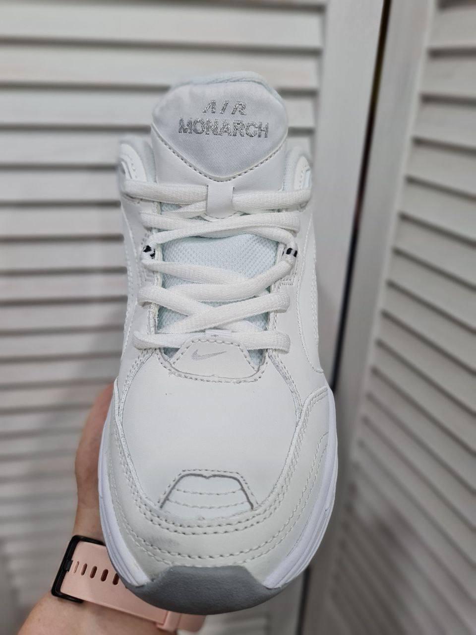 Nike Air Monarch White v2