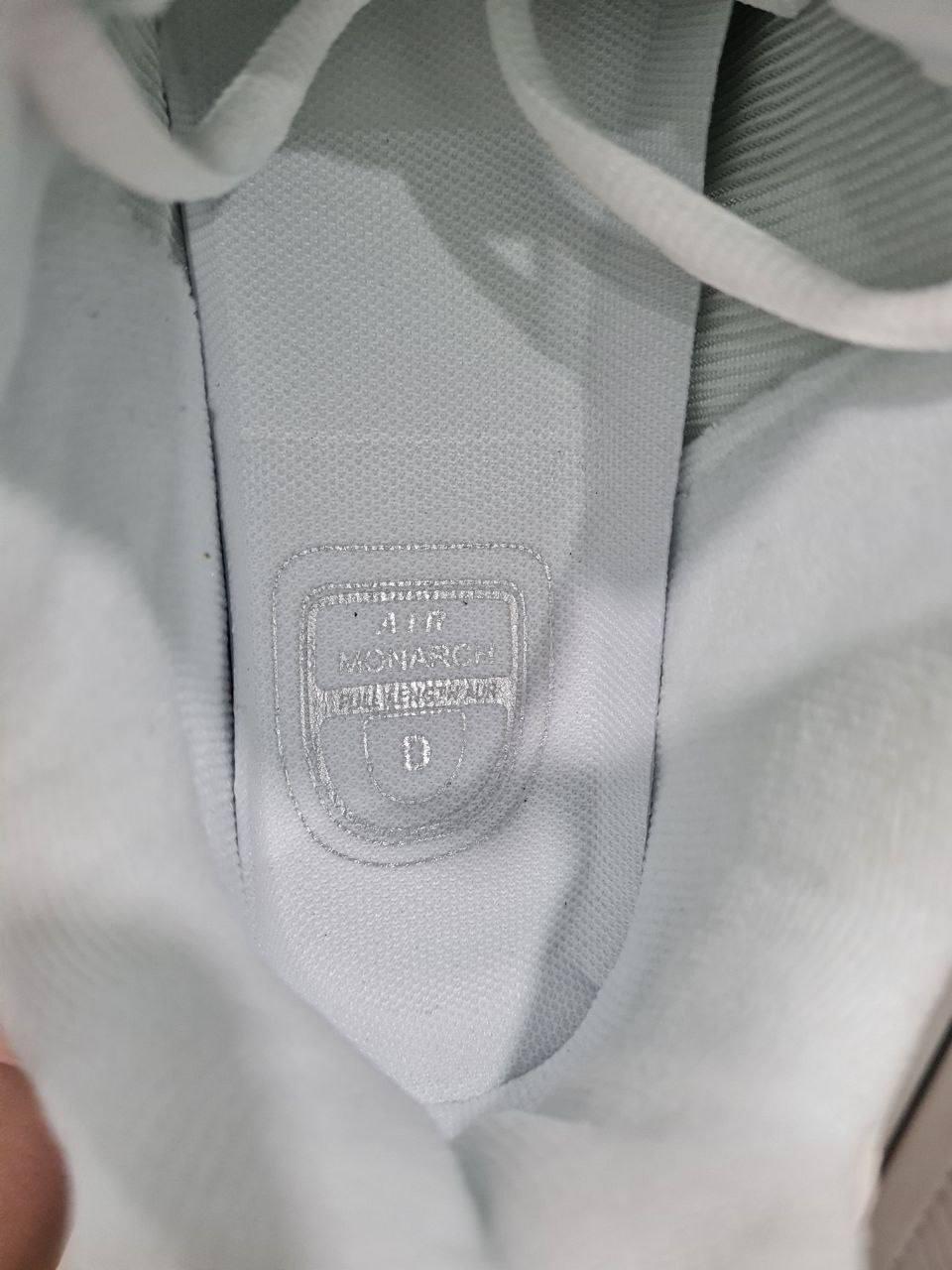 Nike Air Monarch White v2