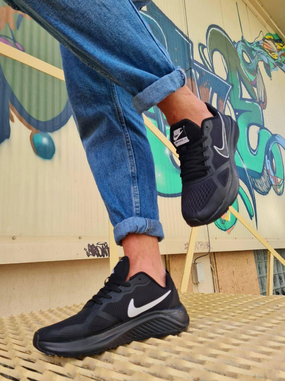 Nike Zoom Pegasus Black White Logo