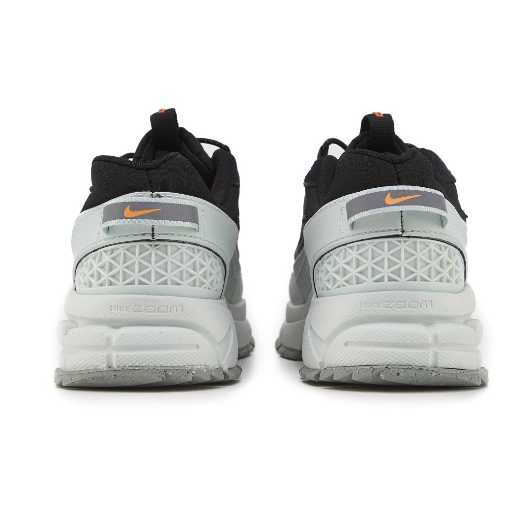 Nike Zoom Vomero Roam Black Mint