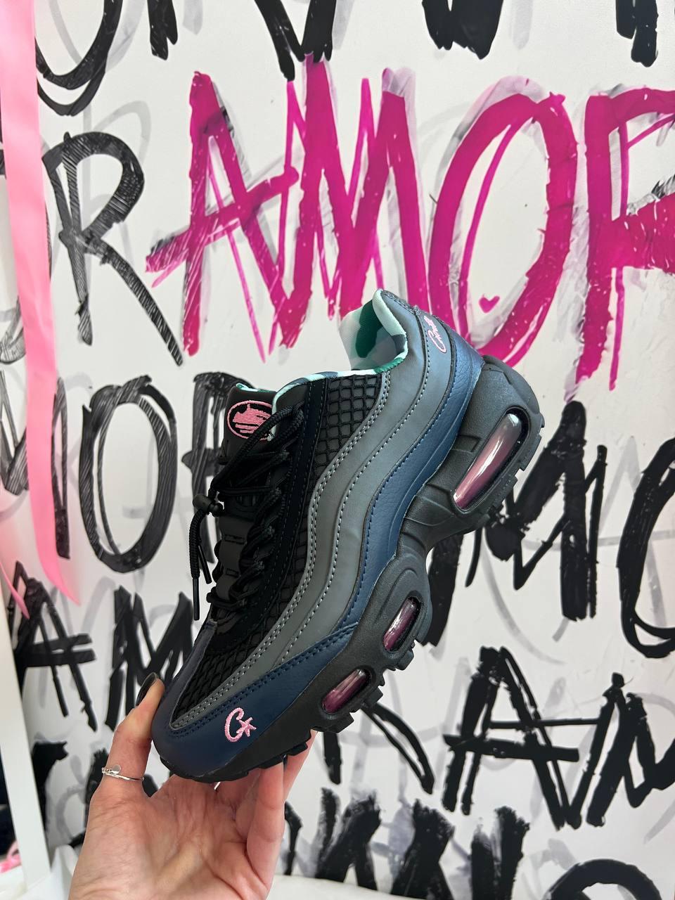 Nike Air Max 95 x Corteiz Pink