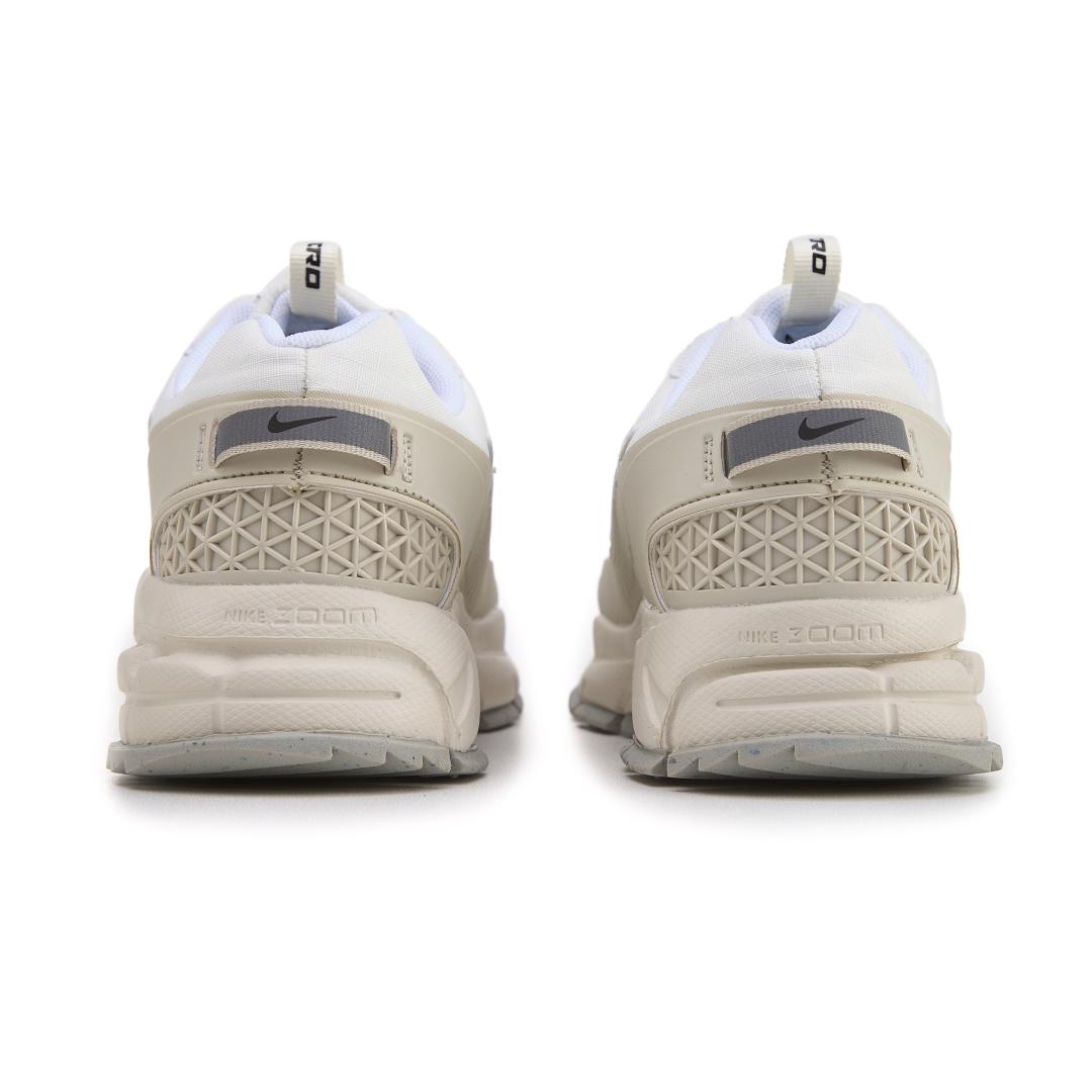 Nike Zoom Vomero Roam White