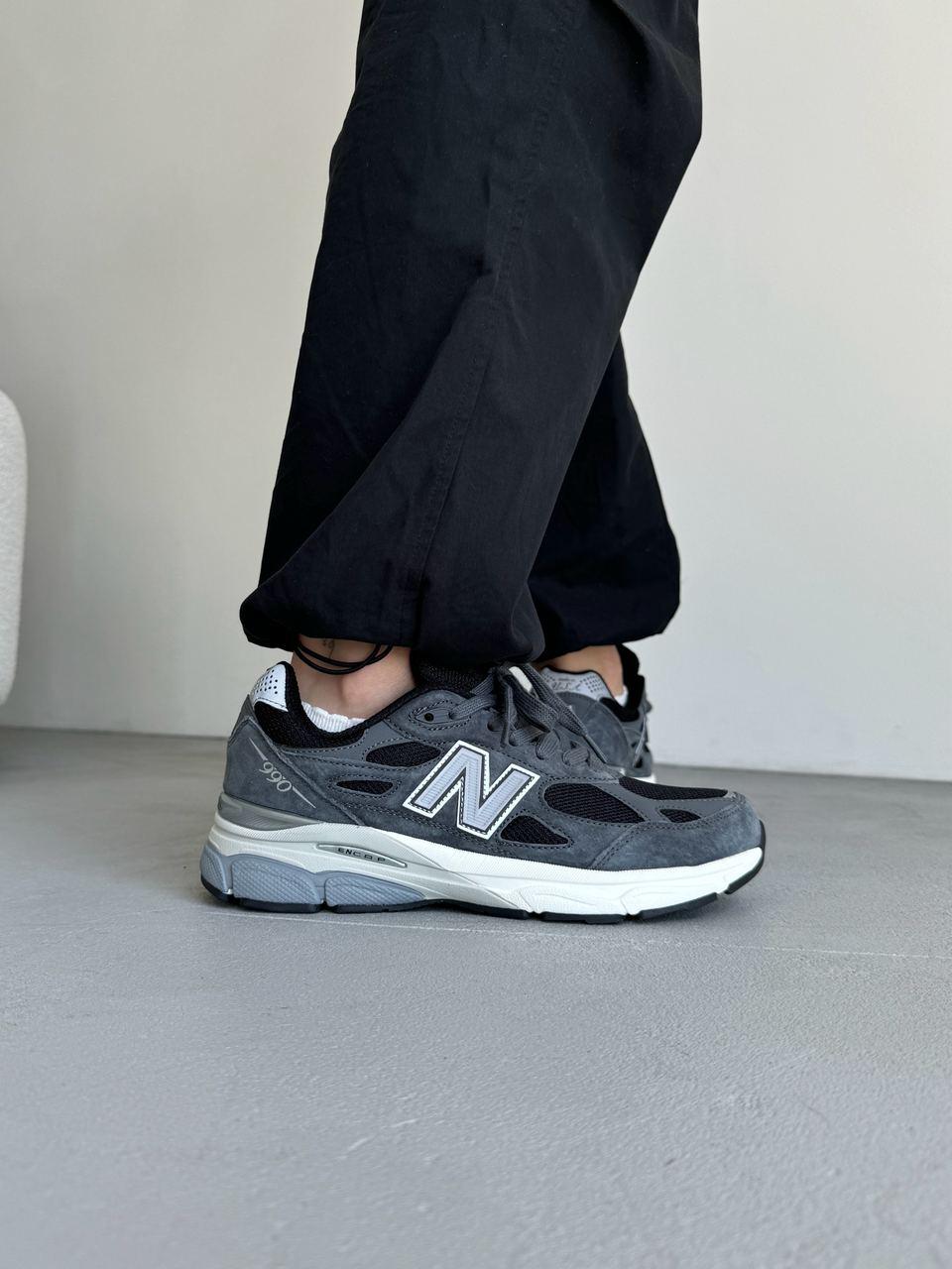New Balance 990 Grey Black