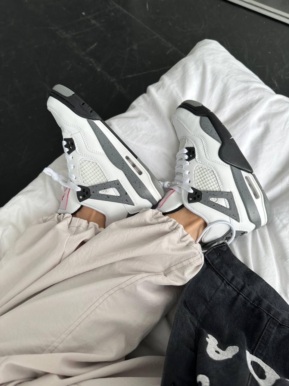 Nike Air Jordan 4 Cement