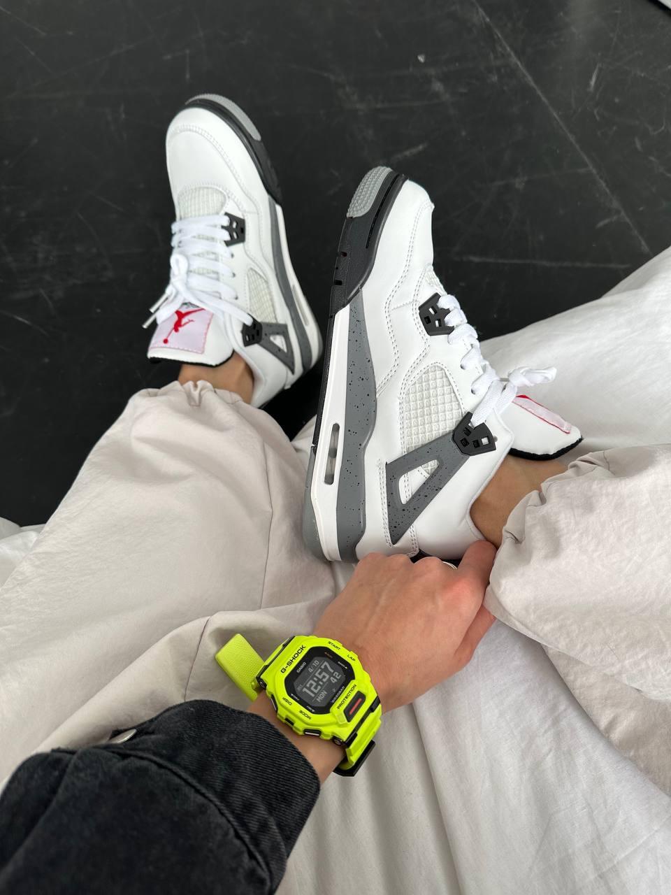Nike Air Jordan 4 Cement