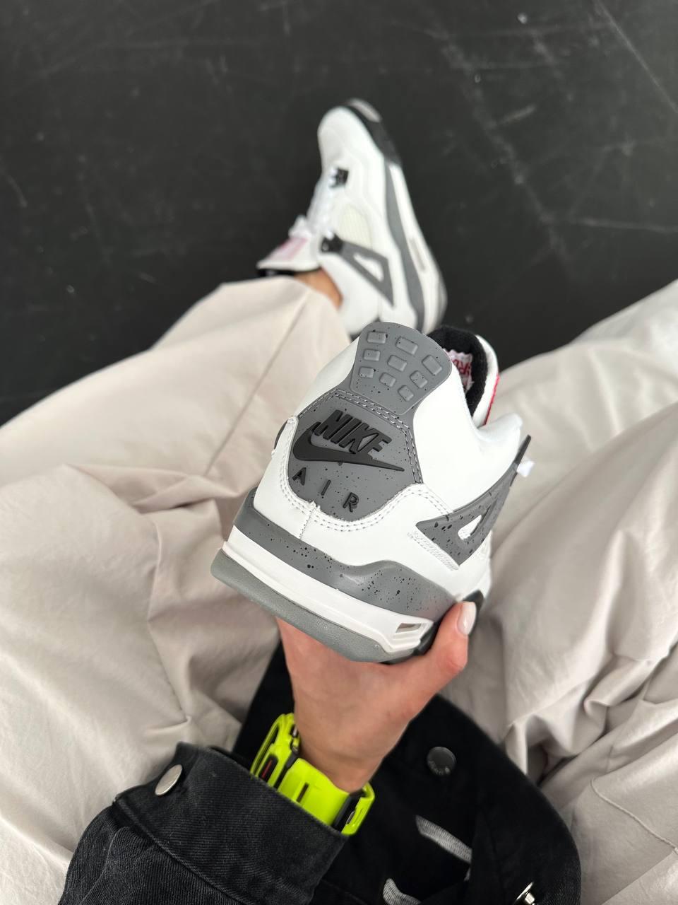 Nike Air Jordan 4 Cement