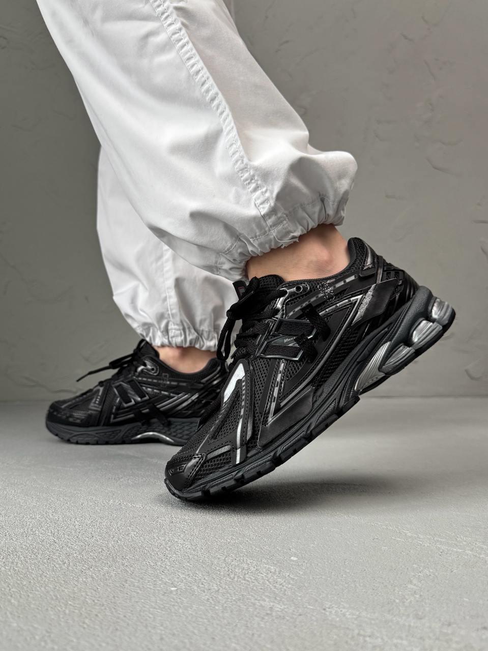 New Balance 1906A Black Silver