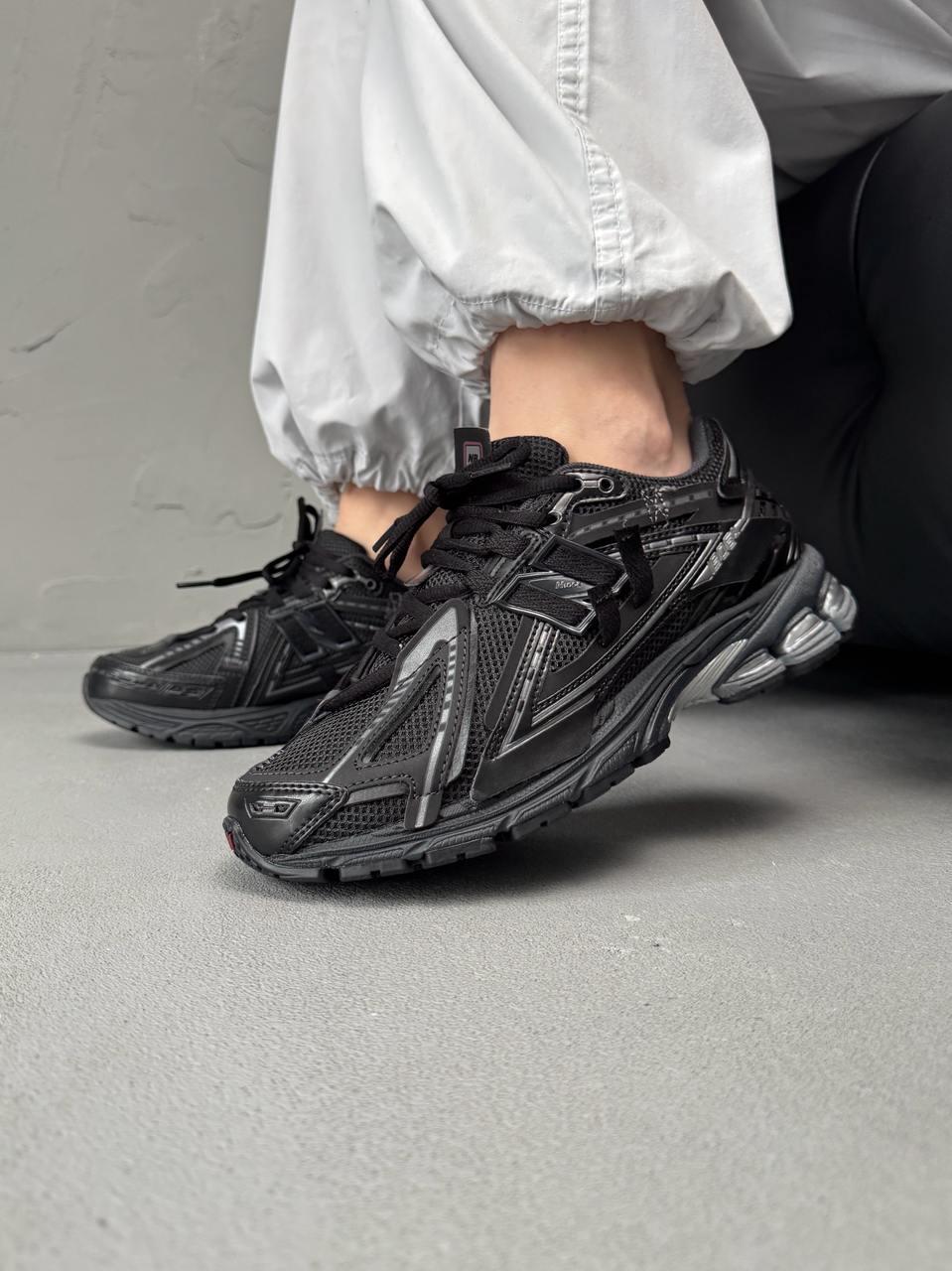 New Balance 1906A Black Silver