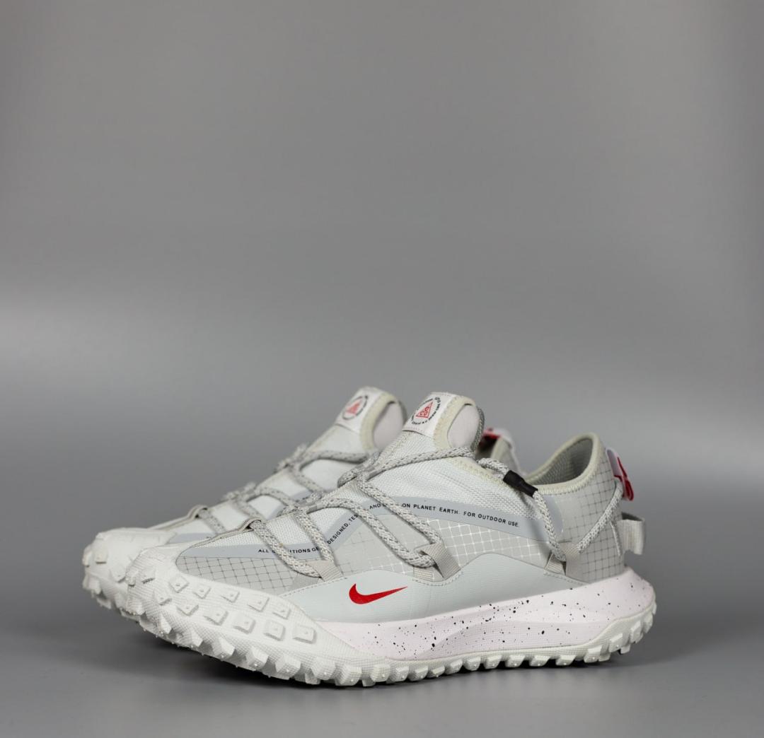 Nike Acg Mountain Fly Low Gore Tex Light Grey