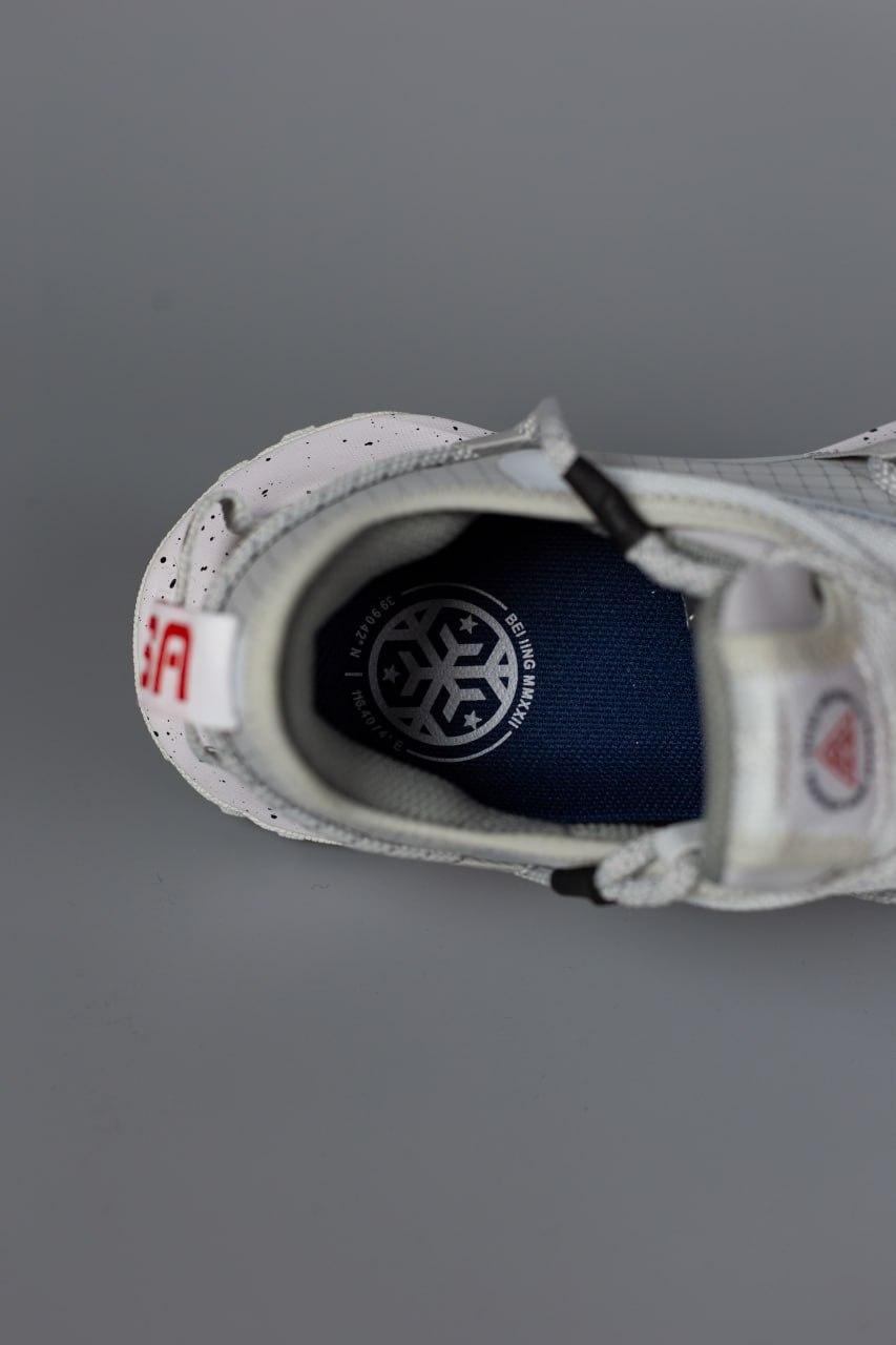 Nike Acg Mountain Fly Low Gore Tex Light Grey