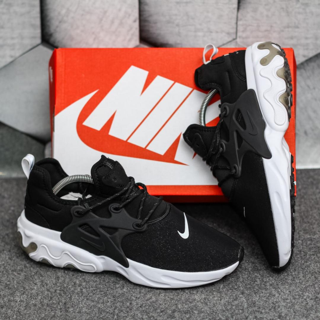 Nike Air Presto React Black White