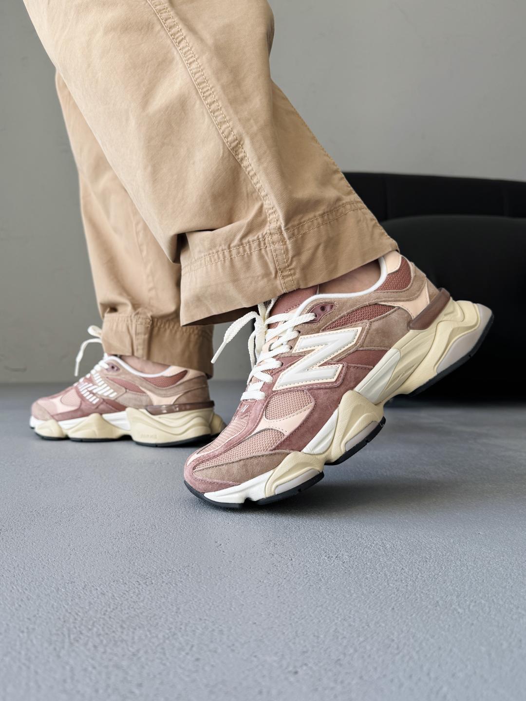 New Balance 9060 Brown Caramel