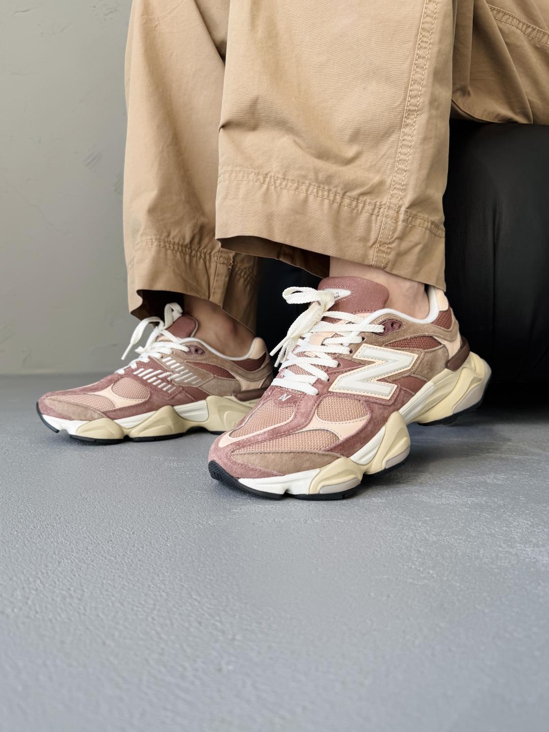 New Balance 9060 Brown Caramel
