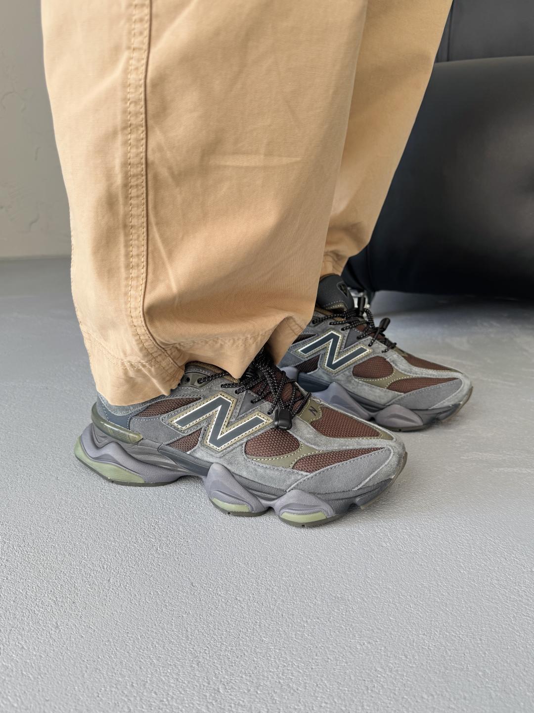New Balance 9060 Grey Brown