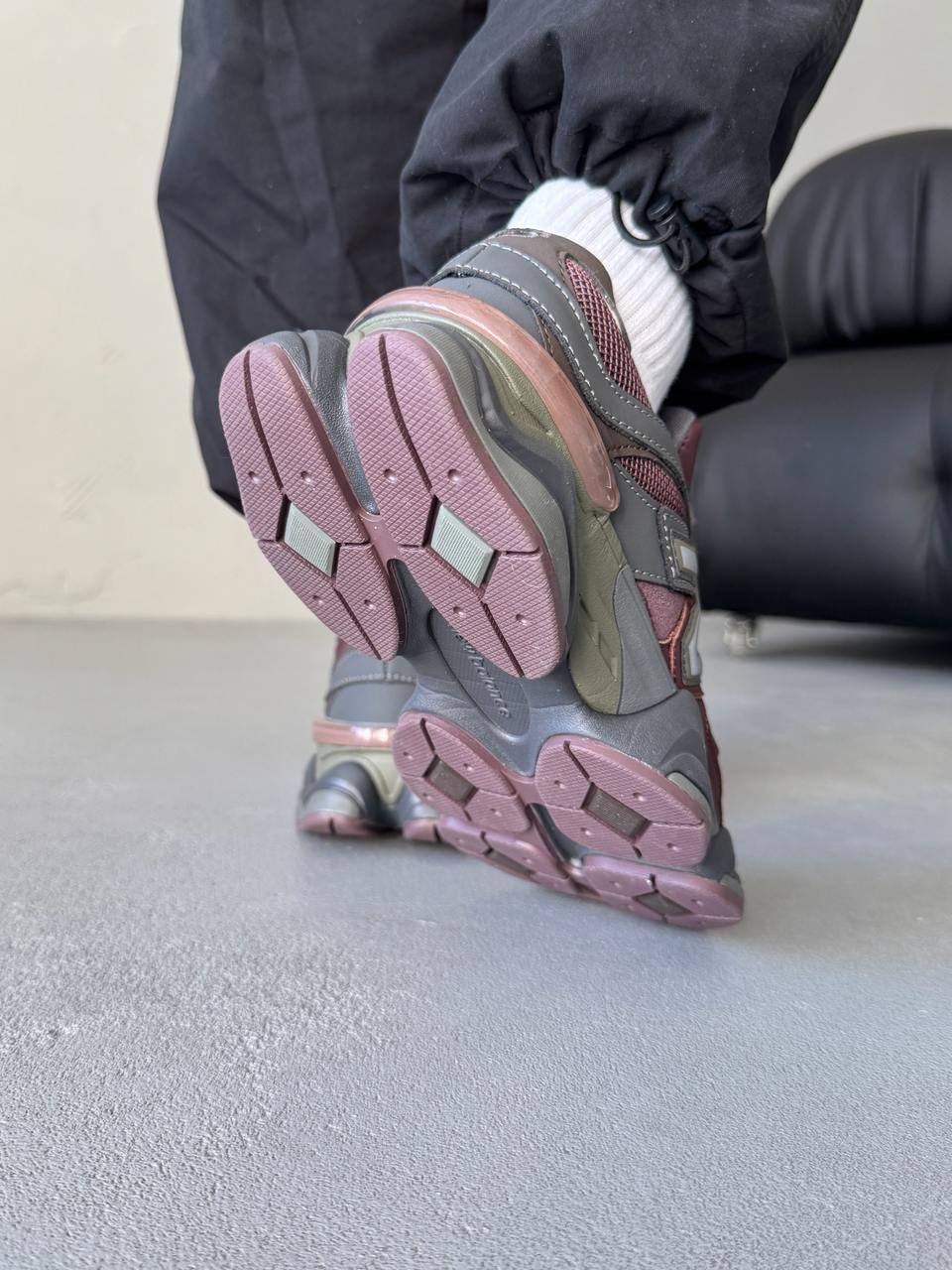 New Balance 9060 Brown Bordo Leather
