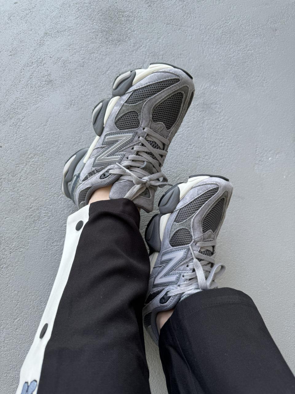 New Balance 9060 Grey v4