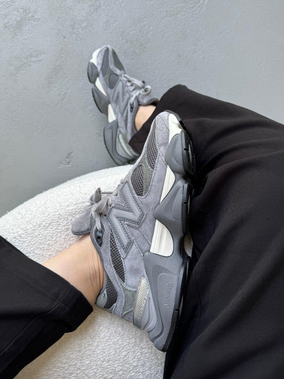 New Balance 9060 Grey v4
