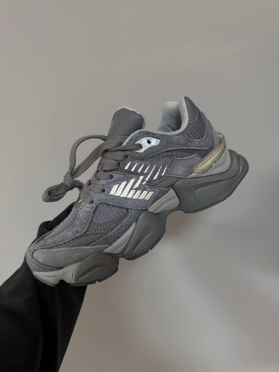 New Balance 9060 Grey Graphite