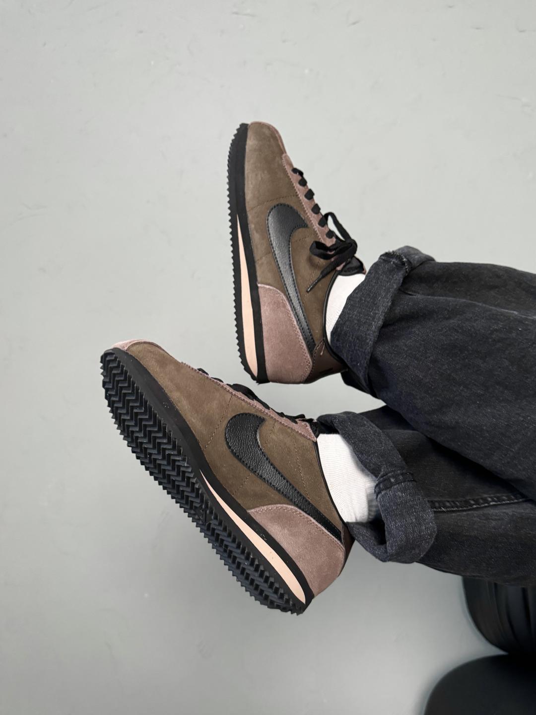 Nike Cortez Brown Black