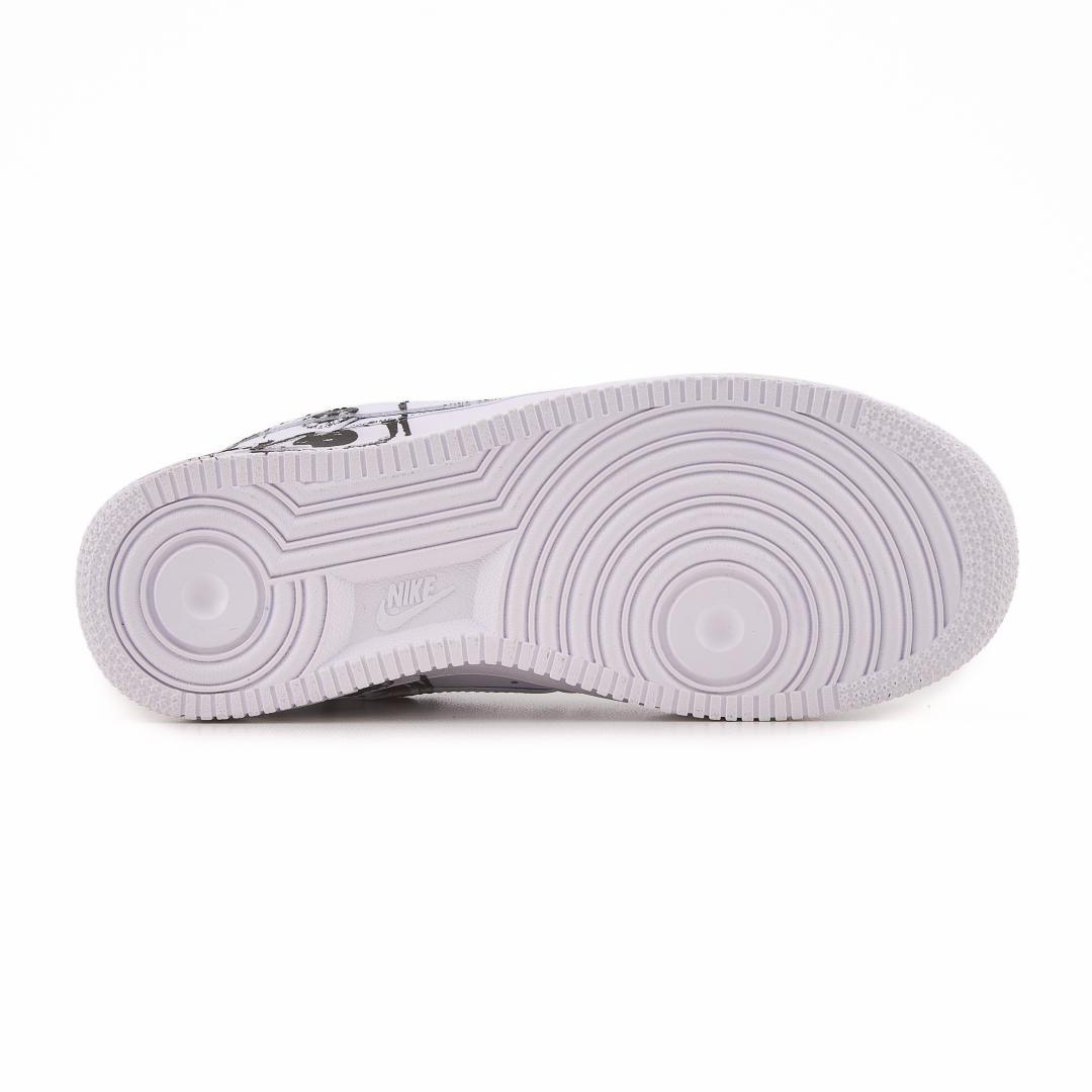 Nike Air Force 1 Low х Comme des Garçons Supreme