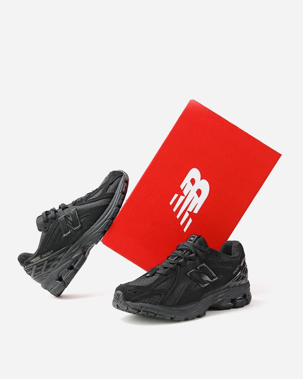 New Balance 1906R Castlerock Triple Black