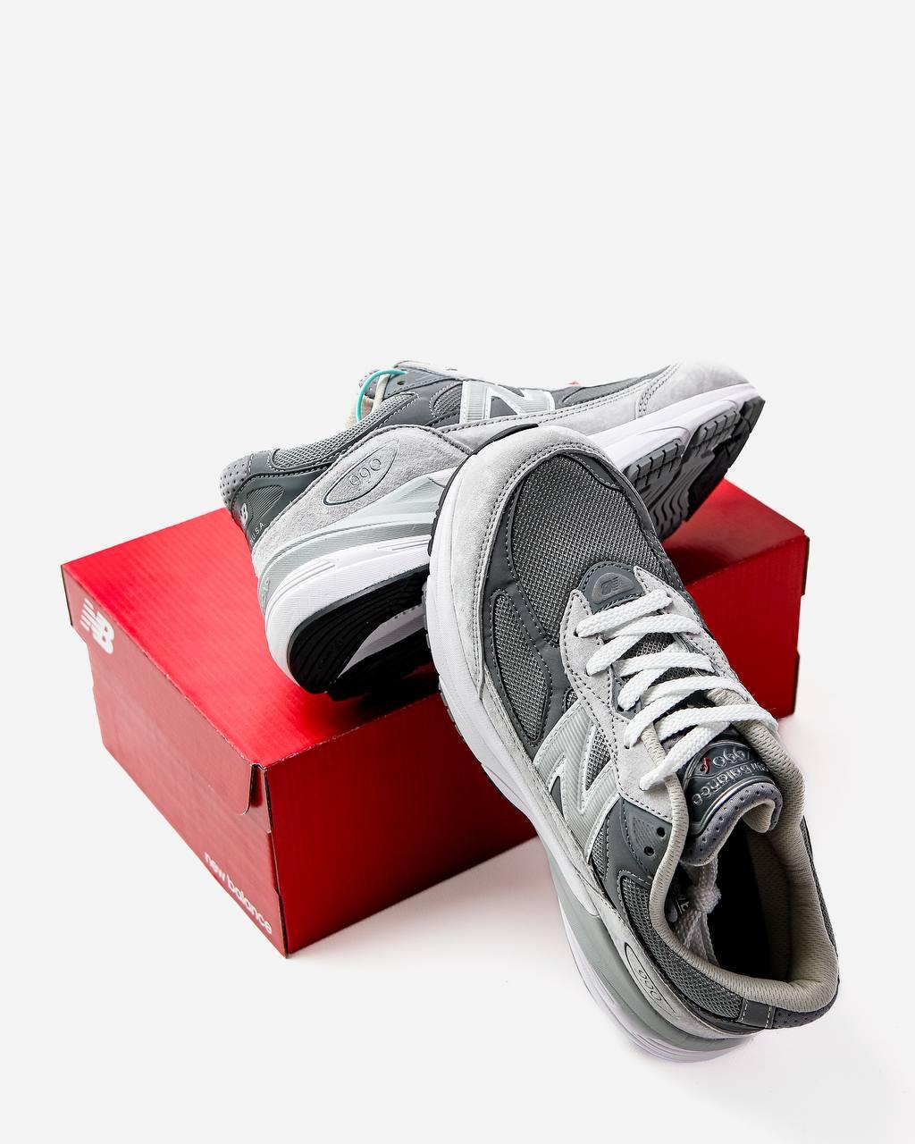 New Balance 990v6 Grey