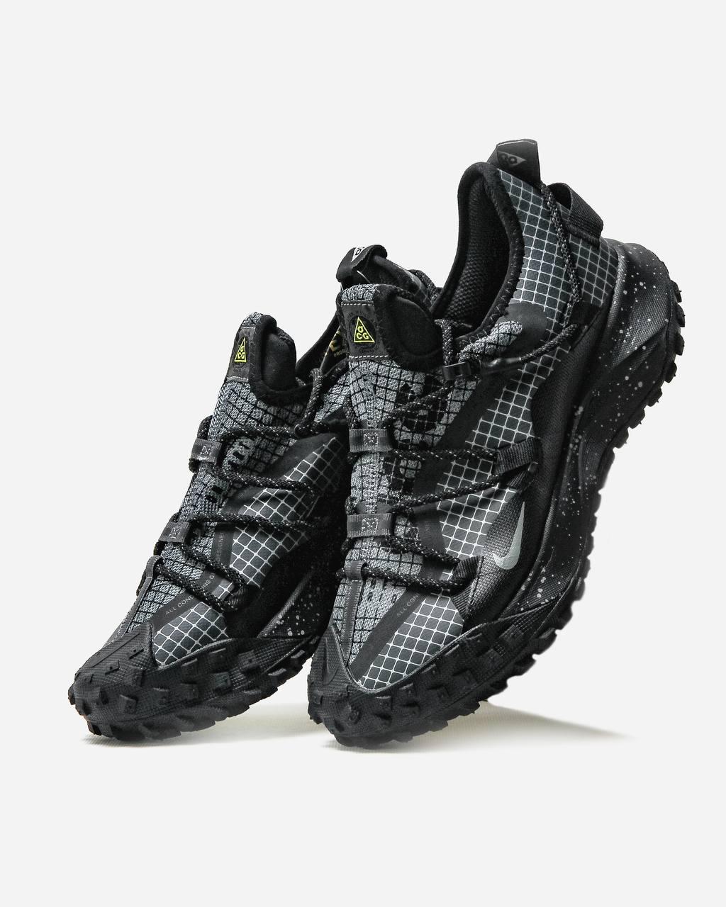 Nike ACG Mountain Low Black Gore Tex