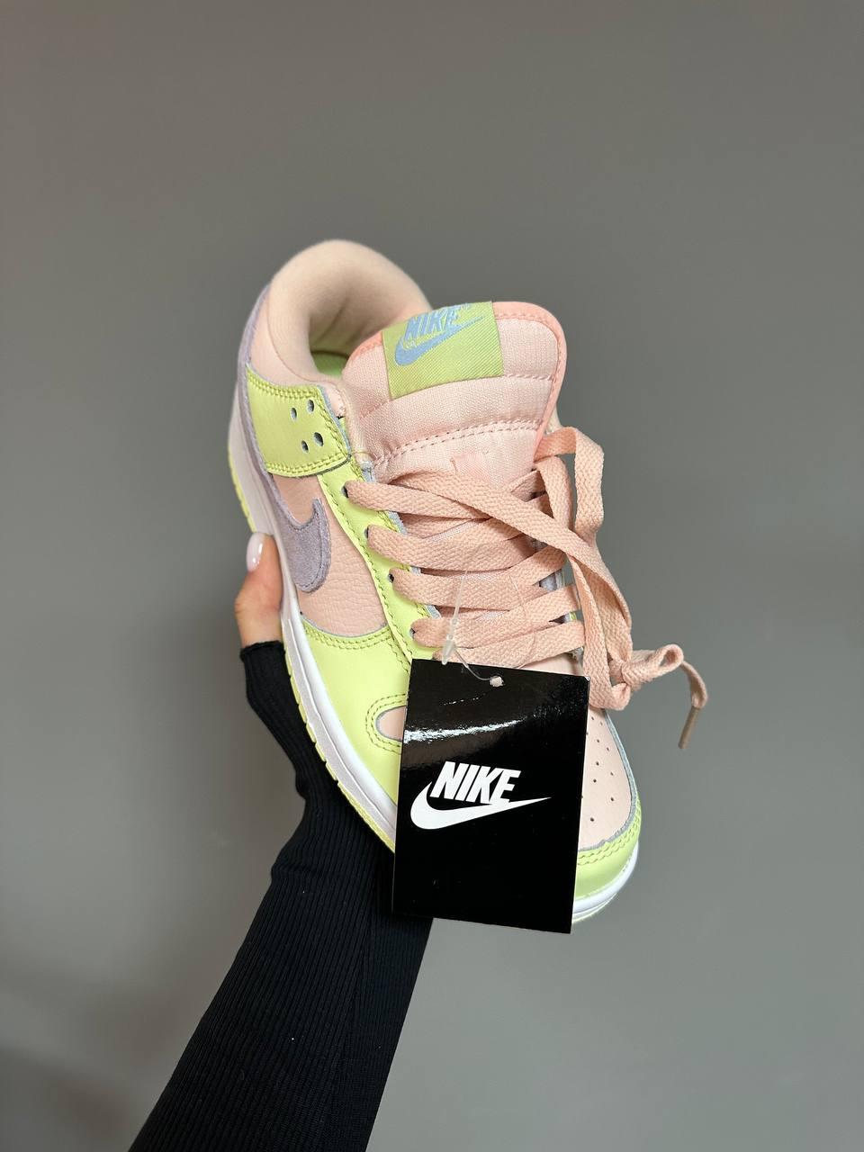 Nike SB Dunk Low Lime Peach