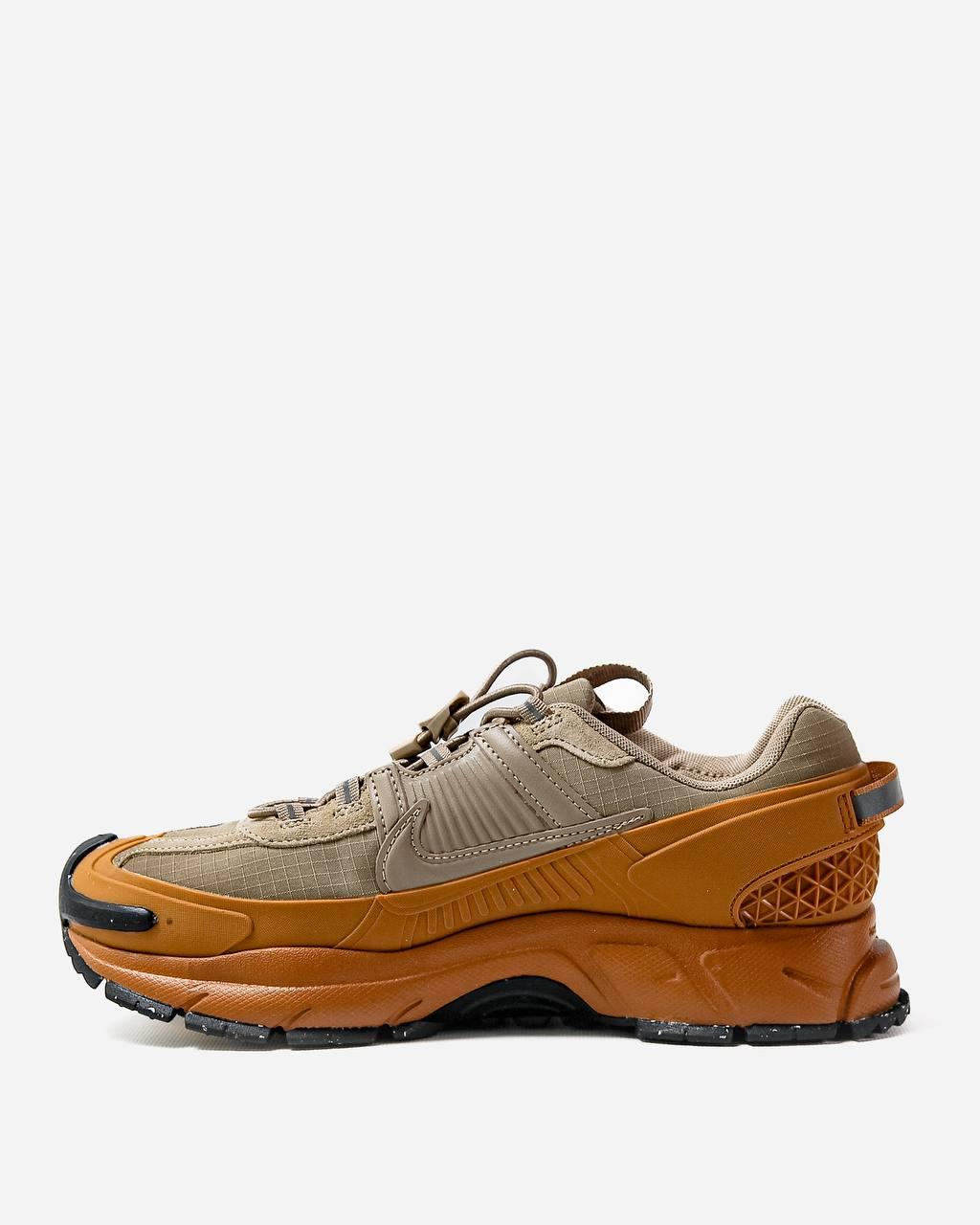 Nike Air Zoom Vomero Roam Flax