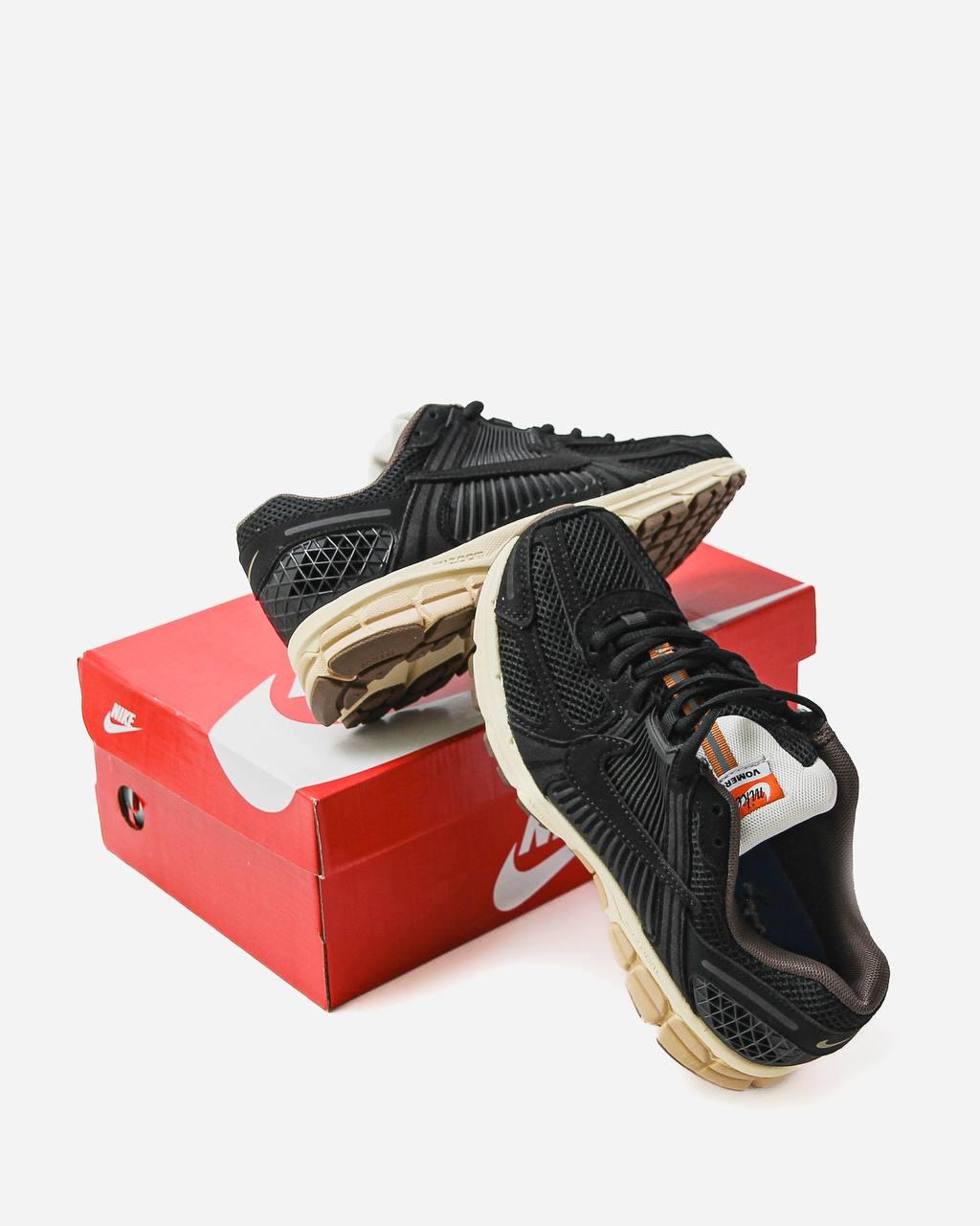 Nike Zoom Vomero 5 Black Beige
