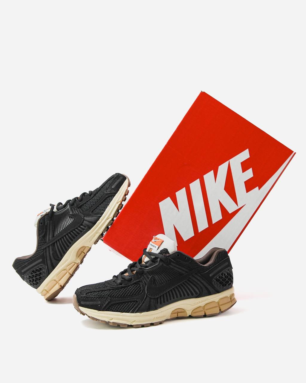 Nike Zoom Vomero 5 Black Beige