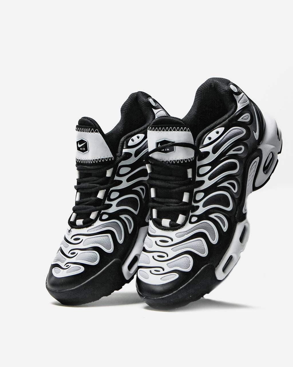 Nike Air Max Tn Plus Drift White Black
