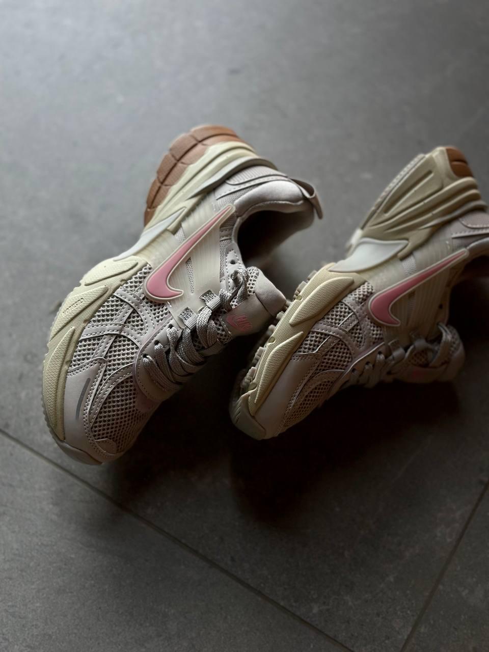 Nike Runtekk Beige Pink v2
