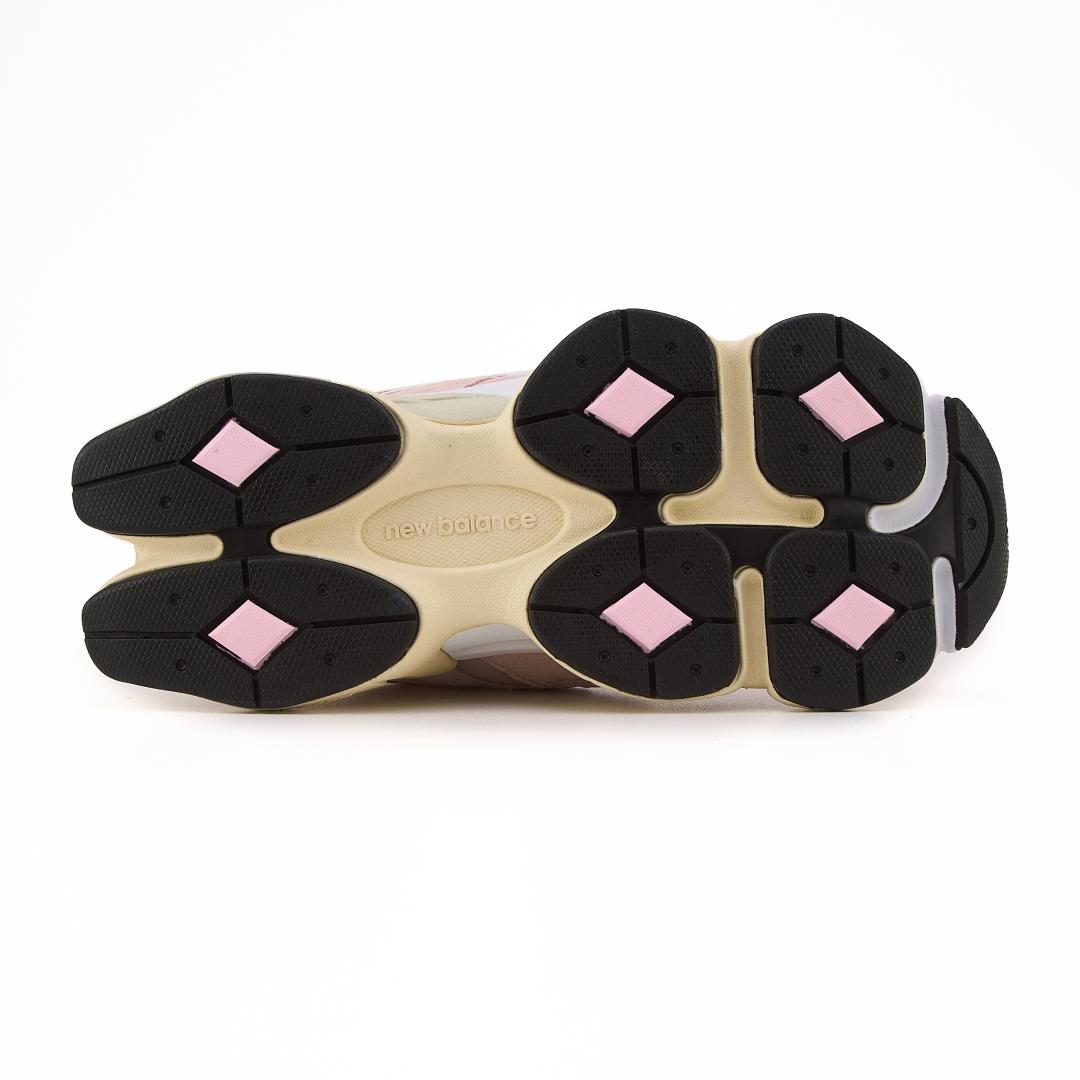 New Balance 9060 Beige Pink