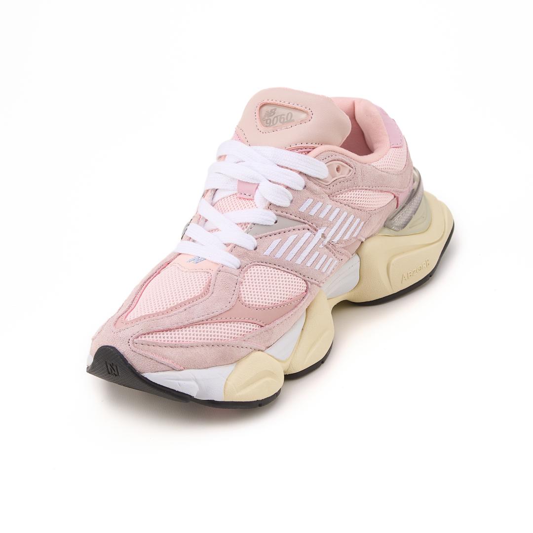 New Balance 9060 Beige Pink