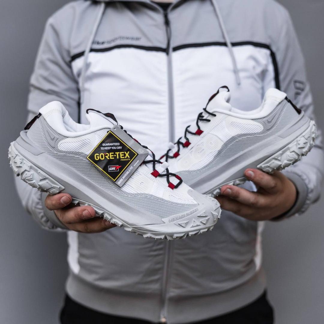 Nike ACG Mounth Fly Gore-Tex White Grey