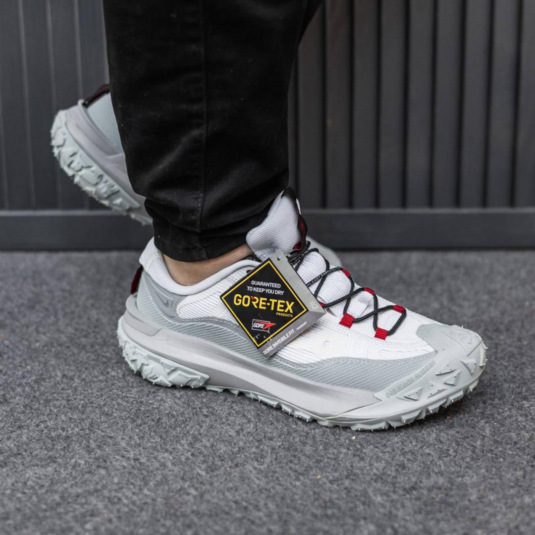 Nike ACG Mounth Fly Gore-Tex White Grey