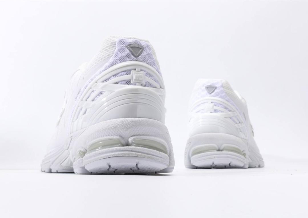 New Balance 1906R Fantomfit White