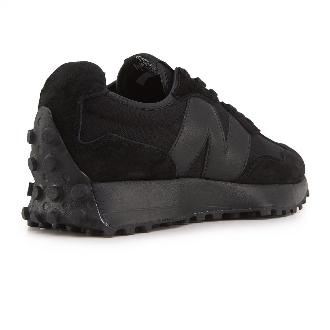 New Balance 327 Full Black
