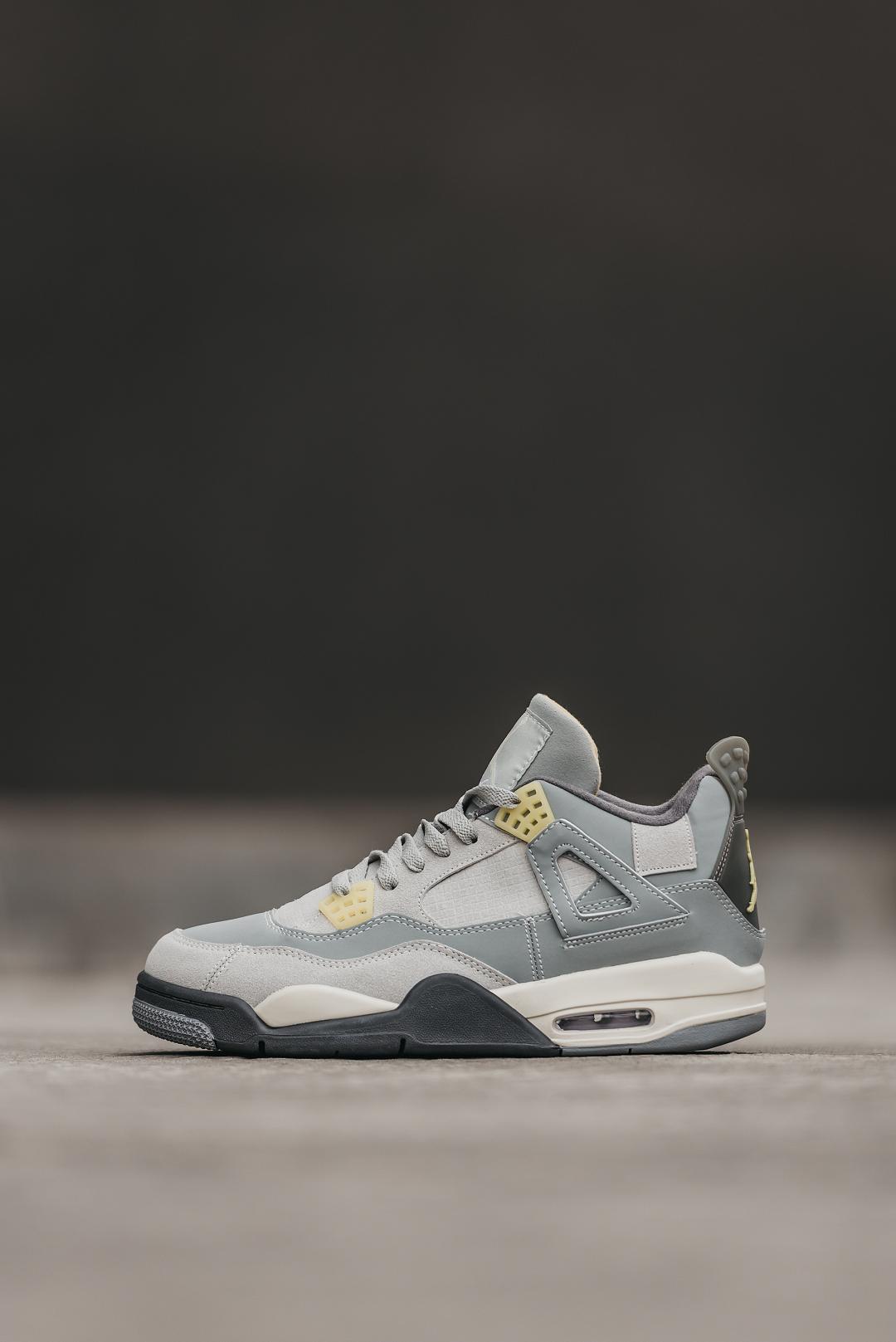 Nike Air Jordan 4 Craft Photon
