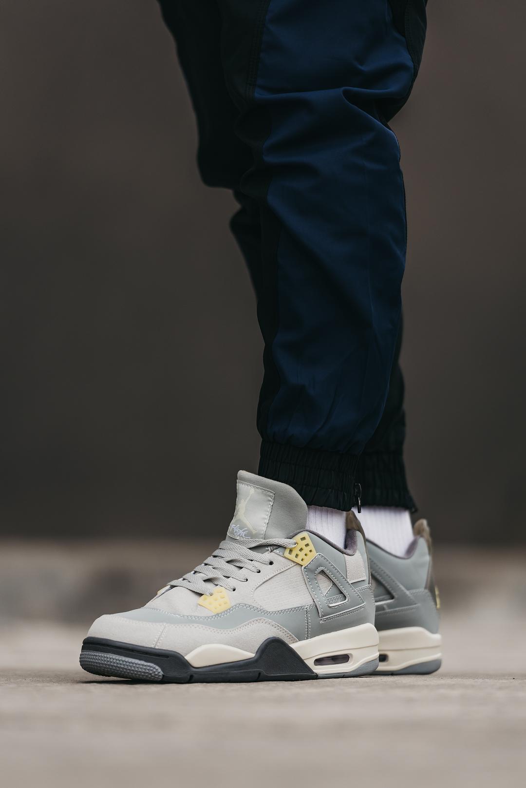 Nike Air Jordan 4 Craft Photon